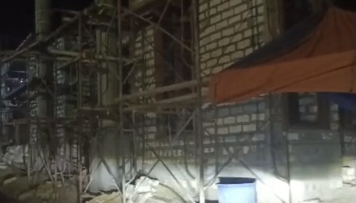 FOTO: Kondisi Tiang Terah Rumah H. Halik Anggota BPD Payudan Daleman Masih Berdiri Tegak.